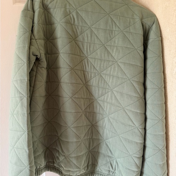Avalanche Outdoor Supply Green Jacket - Picture 3 of 3